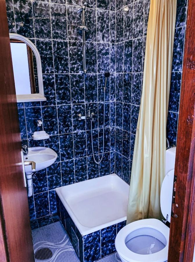 Peaceful, Cosy Tivat Guesthouse Exterior photo